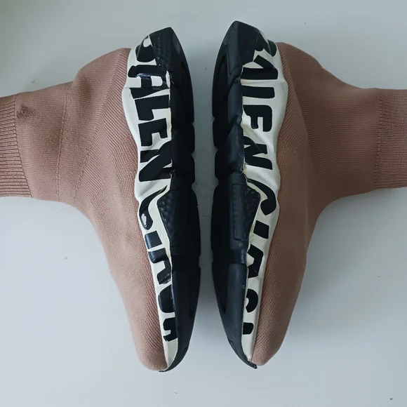 Balenciaga Speed LT graffiti sneakers size 9 or 9.5 - Picture 8 of 14